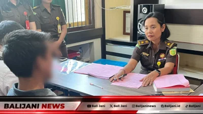 Pelimpahan tersangka GSP kasus pencurian di Sawan ke Kejari Buleleng
