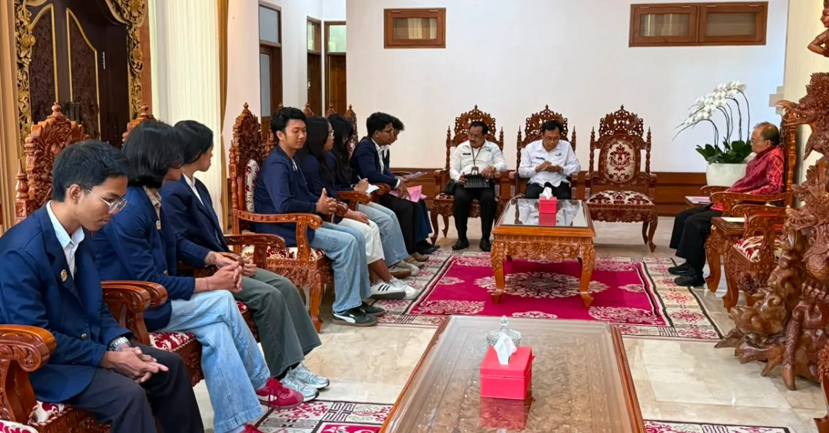 Audiensi BEM Fakultas Pertanian Unud dengan Gubernur Bali terkait alih fungsi lahan dan krisis petani