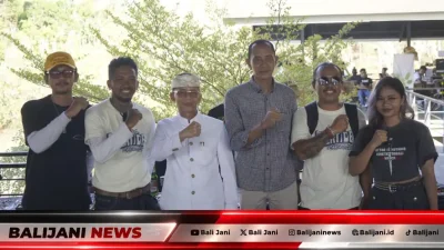 Bupati dan Wakil Bupati Klungkung saat membuka Locatide Festival 2026 di Nusa Penida
