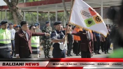 Simulasi penanganan kecelakaan pesawat dalam Airport Emergency Exercise di Bandara I Gusti Ngurah Rai