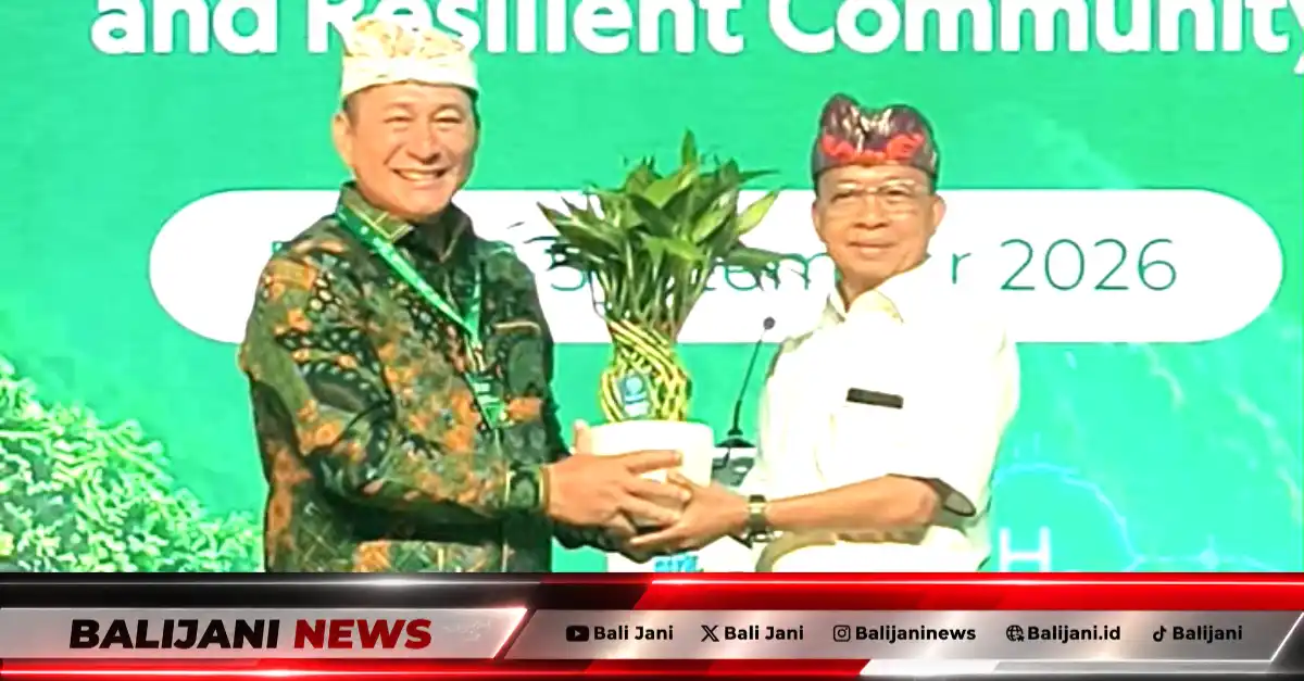 Gubernur Bali Wayan Koster saat memberikan arahan dalam acara Environmental and Social Innovation Awards (ENSIA) 2026 di Nusa Dua