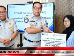 Jasa Raharja Serahkan Santunan kepada Ahli Waris Korban KM Virgo Transport 8 di Jawa Barat