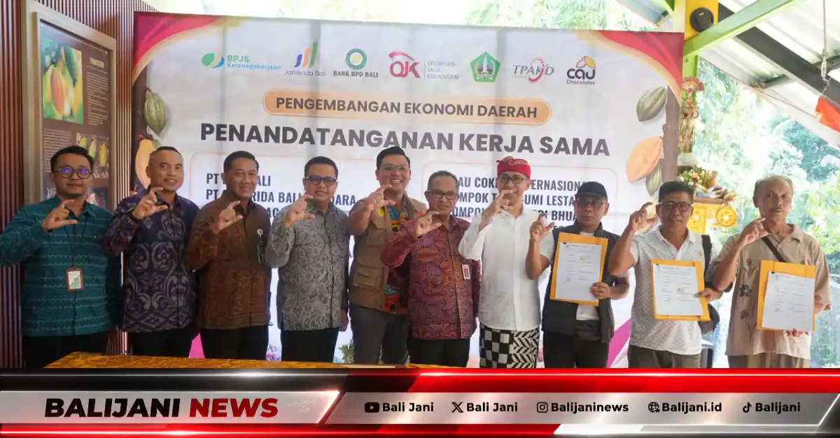 Stakeholder sektor pertanian di Tabanan saat penandatanganan kerja sama penguatan ekosistem dan pembiayaan hilirisasi kakao bersama OJK dan Bank BPD Bali, Kamis (17/9/2026).