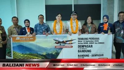 Pendaratan perdana pesawat Super Air Jet rute Bandung-Denpasar di Bandara Internasional I Gusti Ngurah Rai
