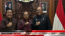 Gubernur Bali Wayan Koster memimpin rapat koordinasi penyerahan tata kelola PLTS Bangli dan Karangasem kepada PT PLN UID Bali di Denpasar